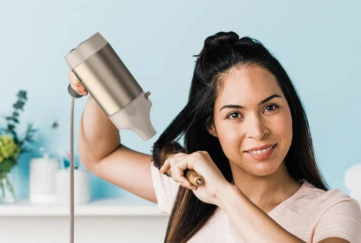 Grab the Shark HyperAIR blow dryer for 30% off at Amazon