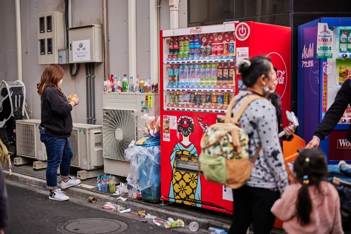 Trash Cans Make Techy Comeback in Japan as Tourists Flood Cities