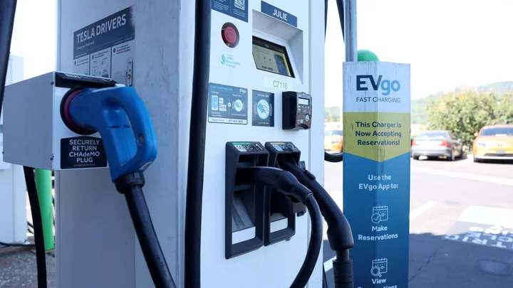Ex-EVgo CEO: It Can Take 6 to 18 Months to Put a Charging Station Into Service
