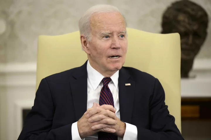 Biden Says He Won’t Travel Abroad If Debt-Limit Deal Is Near