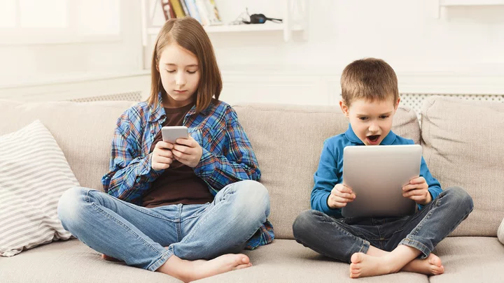 How to Kick Your Kids Off the Wi-Fi and Take Control of Your Internet