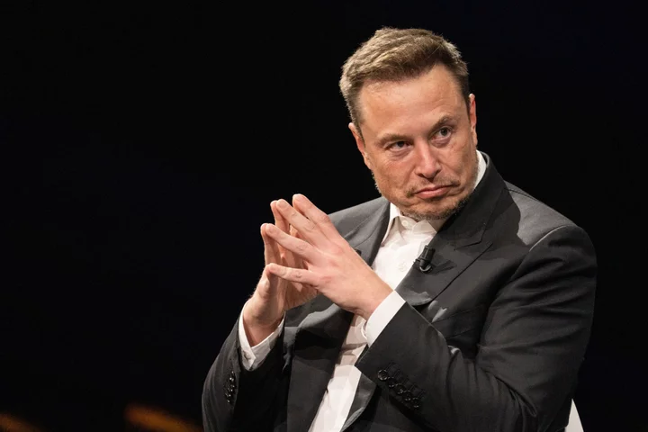 Elon Musk wants Twitter / X to replace your bank account. Here's how it'll work.