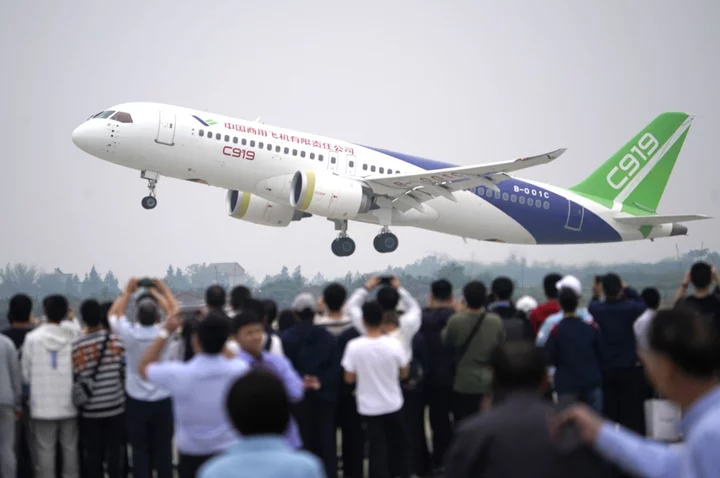 China’s National Planemaker Displays Two New C919 Jet Variants