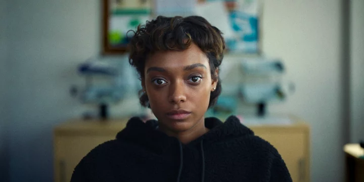 Netflix's 'Everything Now' trailer scrutinises teen mental health and body issues
