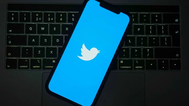 Twitter's encrypted DMs are here, but they have many, many limitations
