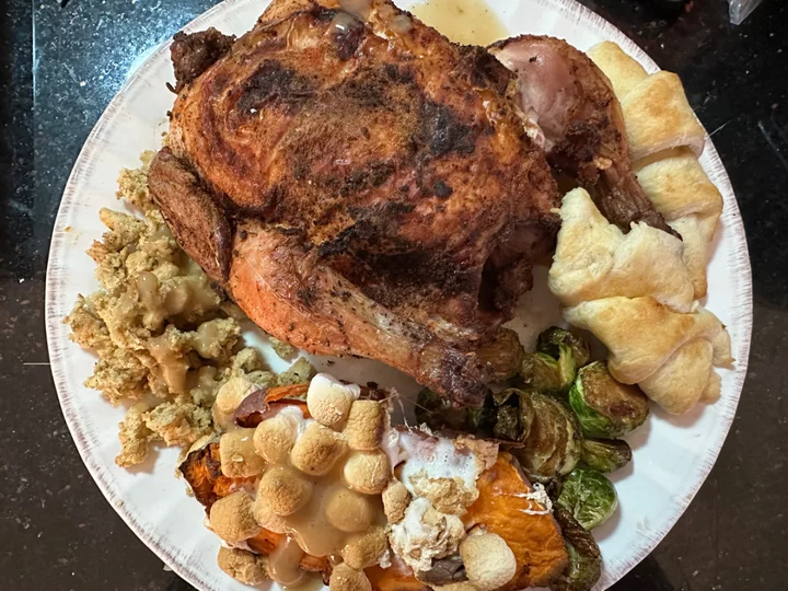 I made an air fryer Thanksgiving dinner so you don’t have to