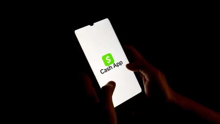 Widespread Outage Locks Cash App Users Out of Funds