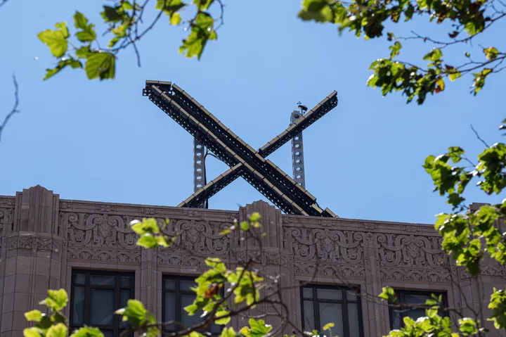 Giant X removed from Twitter HQ after slew of safety complaints