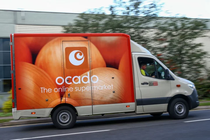 Ocado Cuts Prices on 100 Items Amid Food Inflation Scrutiny