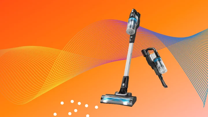 Get a BLACK+DECKER PowerSeries vacuum at Amazon for under $200