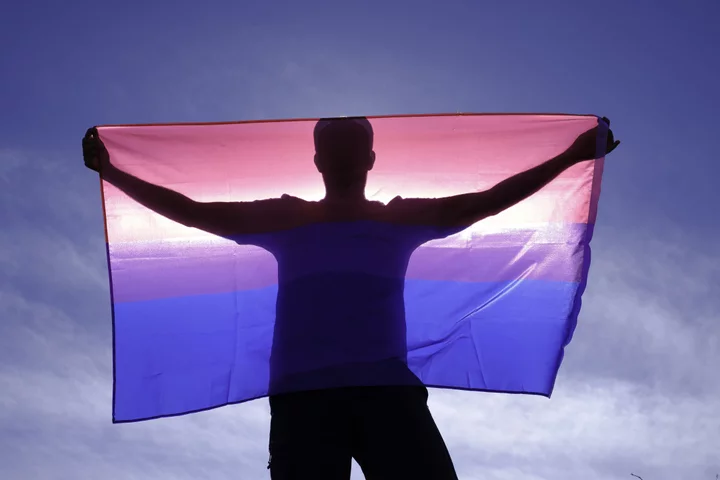 Is being bi a choice? 37 percent of Americans think so.
