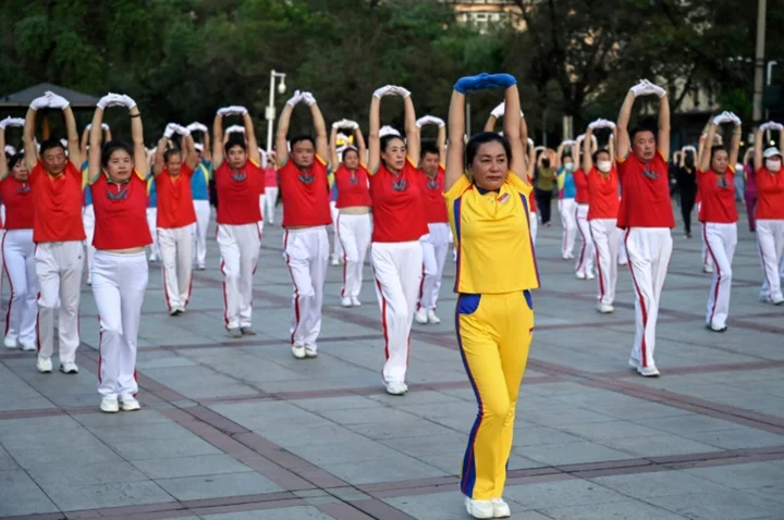 'Happy Dancing' routine boosts fitness in fast-ageing China