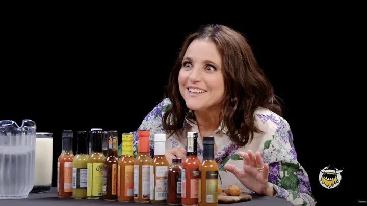 Julia Louis-Dreyfus valiantly charges through 'Hot Ones'