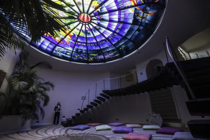 Renowned glass artist and the making of a gigantic church window featured in new film