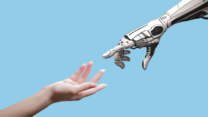 Google's New AI Model Controls Robots