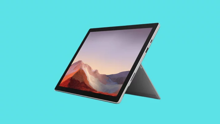 Save $500 on a like-new Surface Pro 7 with 8GB RAM