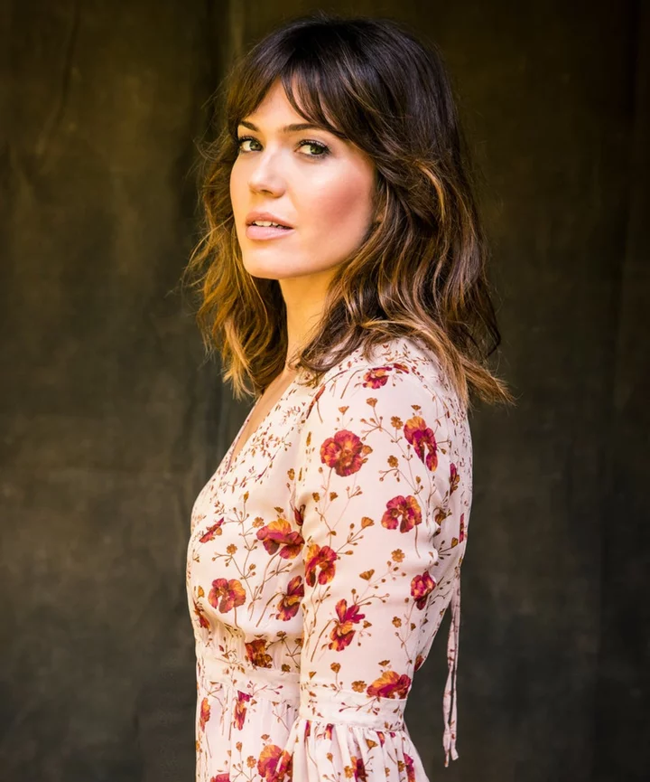 Mandy Moore On Her Eczema Diagnosis: “I Wanted To Tear My Face Off”