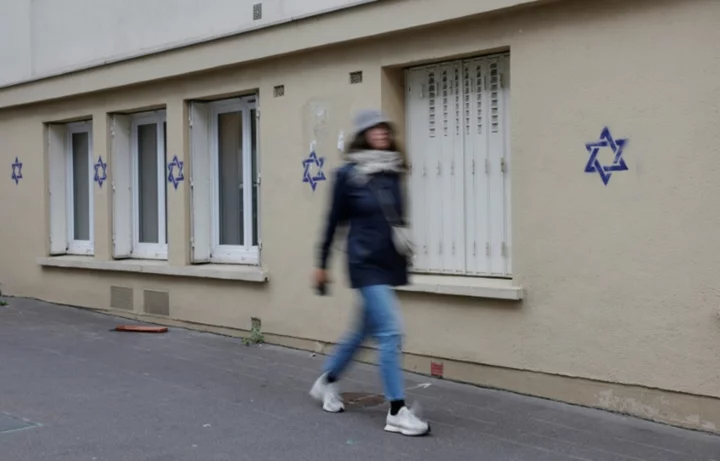 Paris Stars of David graffiti may have been ordered from abroad: prosecutor