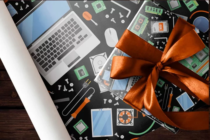 13 Geeky Gift Picks for the Tech Nerds on Your List