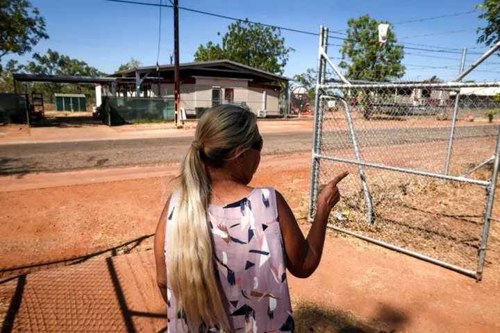Outback Aboriginal town 'forgotten' in Australia's rights vote