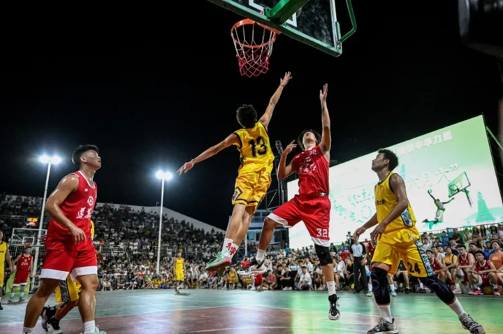 China's village basketball league a slam dunk