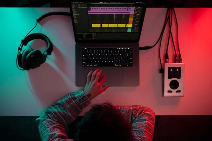 Become an Ableton expert with a lifetime subscription to Noiselab, just $60
