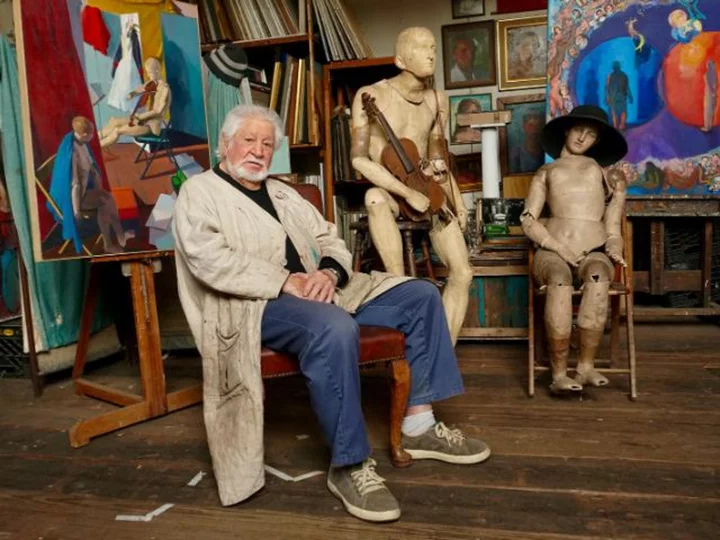 He's lived in a Cape Cod dune shack for nearly 80 years. Now this 94-year-old artist faces eviction