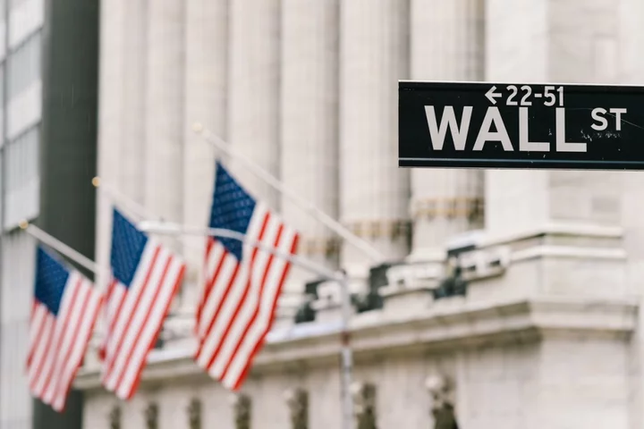 These Stocks Are Moving the Most Today: SoFi, Walmart, J&J, Apple, Amazon, and More