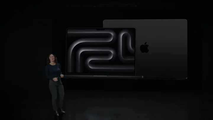 New 'Space Black' MacBook Pro color announced at Apple October event
