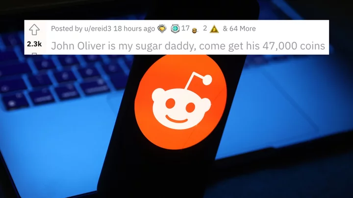 Redditors are using John Oliver to give away their coins