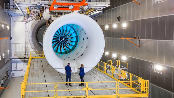 Rolls-Royce Successfully Tests UltraFan Engine Tech Using 100% Sustainable Fuel