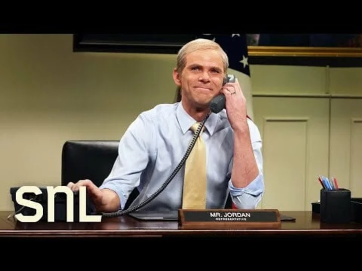 'SNL's Bad Bunny episode cold opens with hilarious Jim Jordan sketch