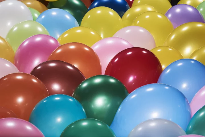 A beginner’s guide to balloon play during sex