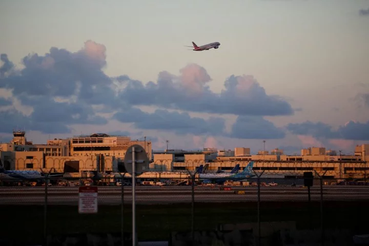 US expects flights to jump on Memorial Day weekend, near pre-COVID levels