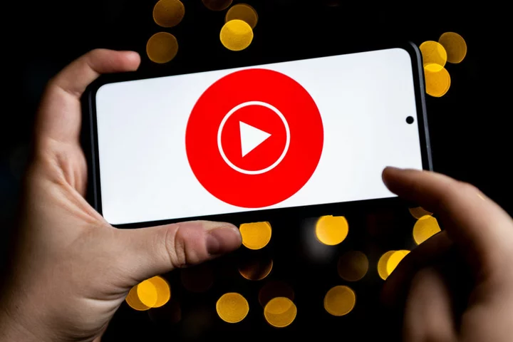 YouTube Music is the latest Google app to get an AI feature