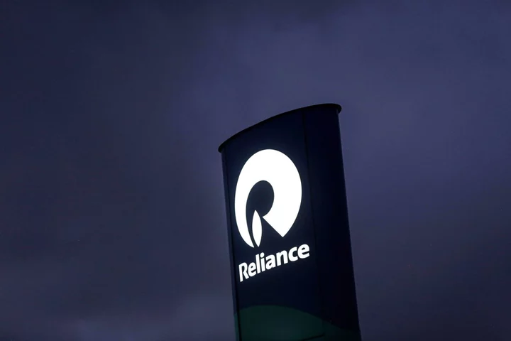 Reliance Retail Unit Seeks to Buy Outstanding Shares Before IPO