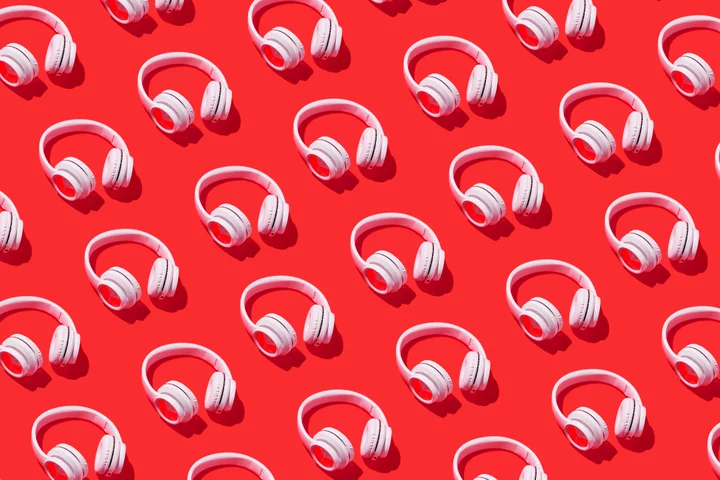 Apple and Google are streamlining how we listen to podcasts and audio content