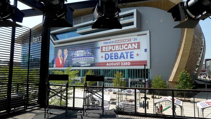 How to fact-check the Republican primary debate in real time