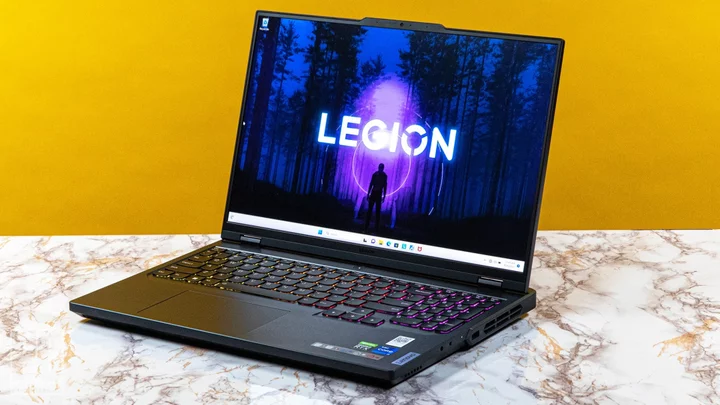 Lenovo Legion Pro 5i Gen 8 Review