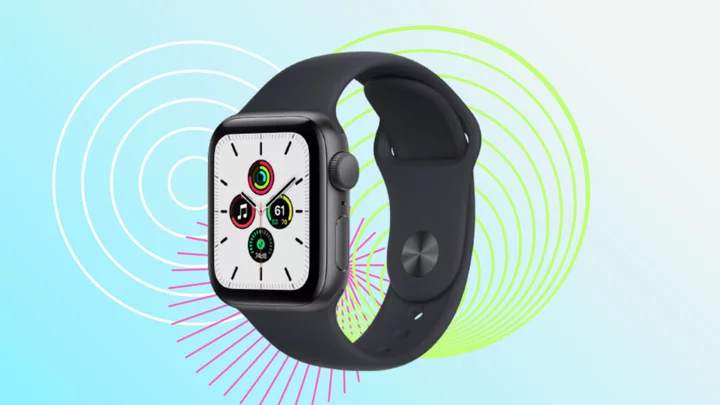 Get a 1st-Gen Apple Watch SE 1 for $149 at Walmart