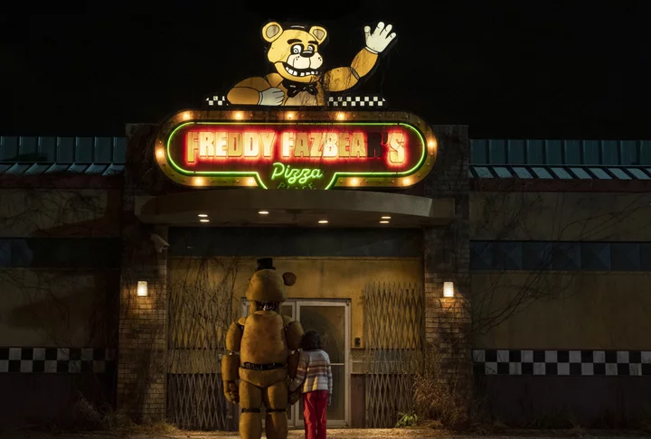'Five Nights at Freddy's' trailer finally brings the viral horror game to film