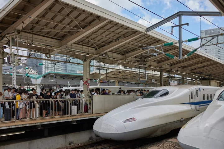 Japan’s Bullet Train Rail Pass Prices Soar 70% for Tourists