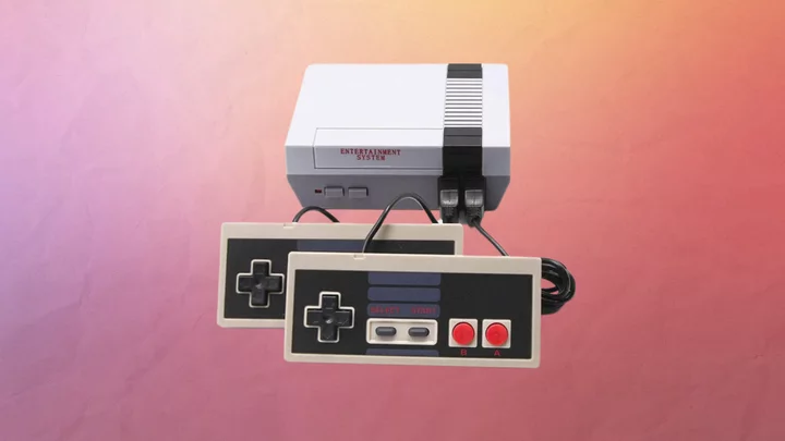 This $25 retro game console can play your favorites