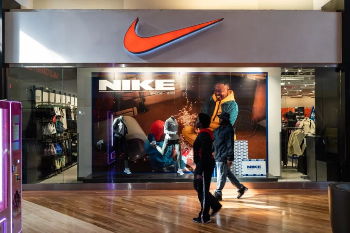 Nike Drops as Jefferies Cuts on Consumer Squeeze, China Woes