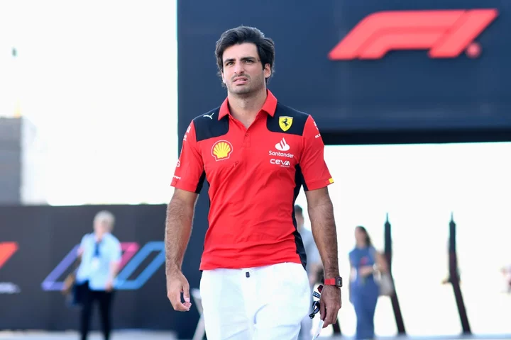 Carlos Sainz to miss Qatar Grand Prix in huge Ferrari blow